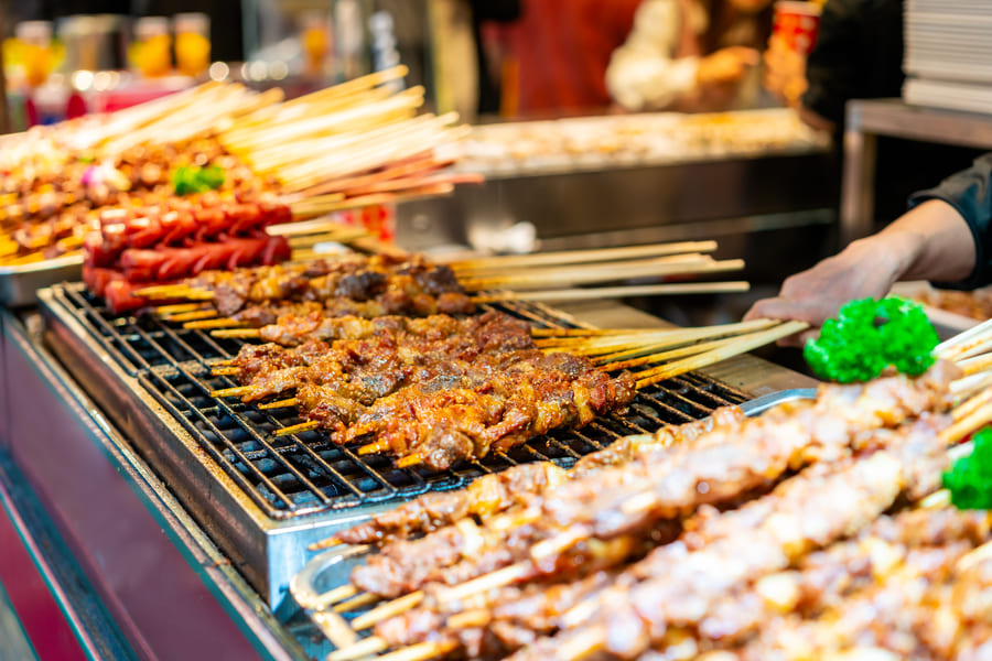 Comida tradicional callejera en Beijing China